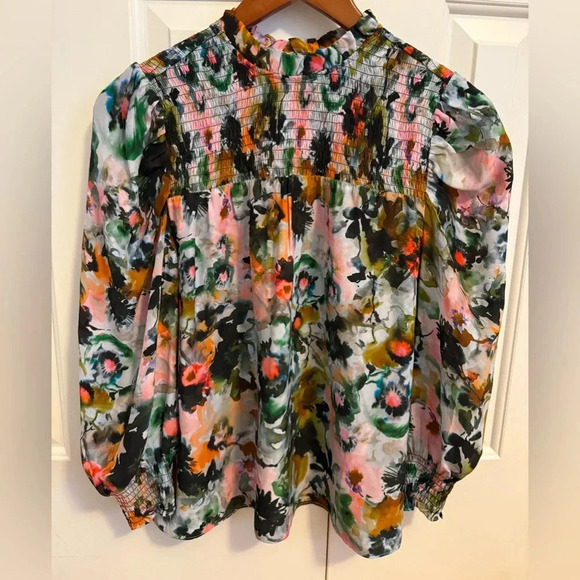 Marie Oliver Long Sleeve Silk Colorful Floral Sofia
Smocked Blouse Top size S - Picture 2 of 9